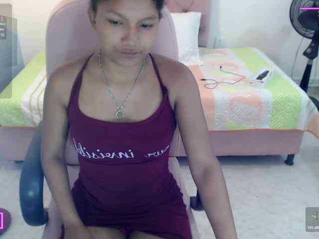 elly-willis webcam