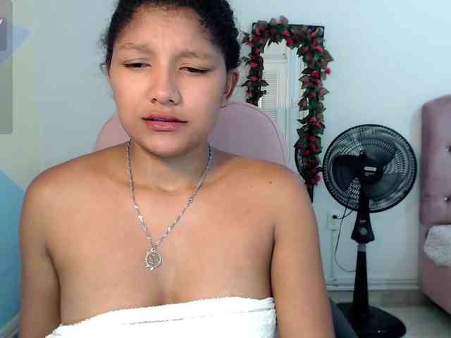 elly-willis webcam