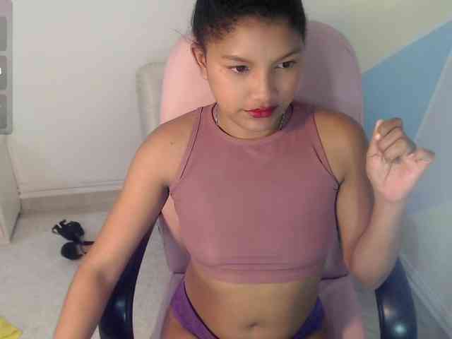 elly-willis webcam