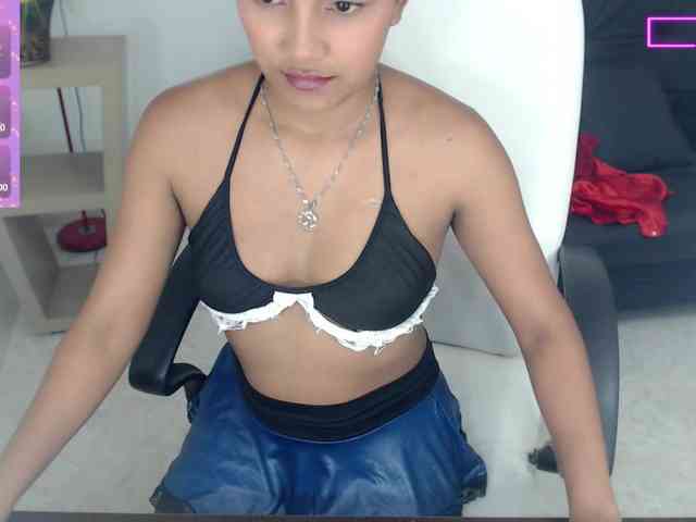 elly-willis webcam