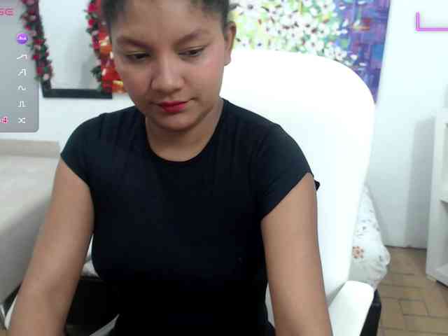 elly-willis webcam
