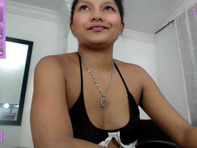 elly-willis webcam