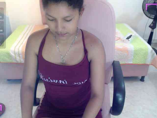 elly-willis webcam