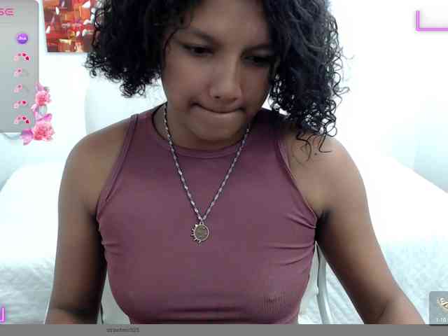 elly-willis webcam