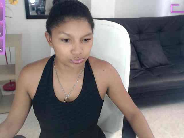elly-willis webcam