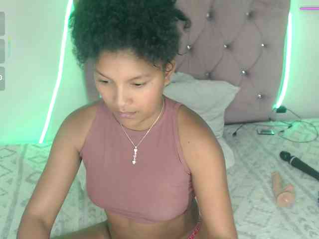 elly-willis webcam