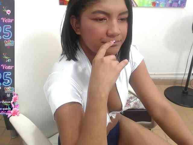 elly-willis elly-willis