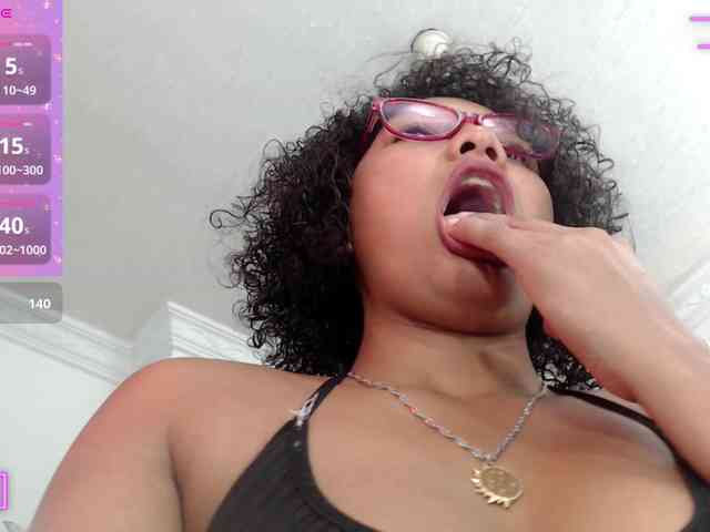 elly-willis webcam