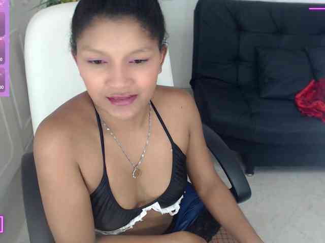 elly-willis webcam