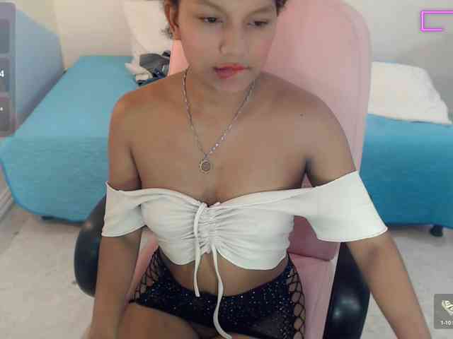 elly-willis webcam