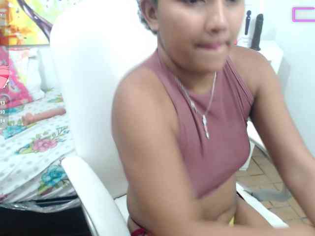 elly-willis elly-willis