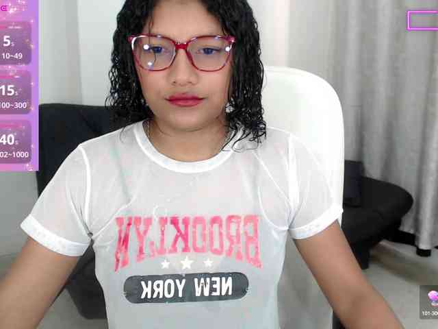 elly-willis webcam
