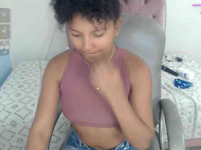 elly-willis webcam
