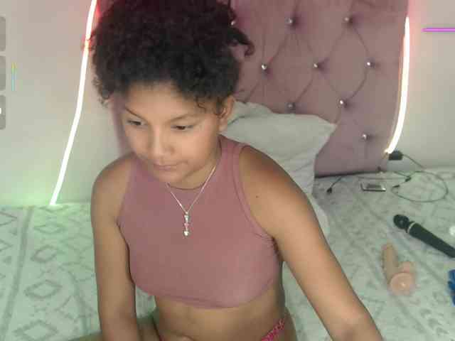 elly-willis webcam