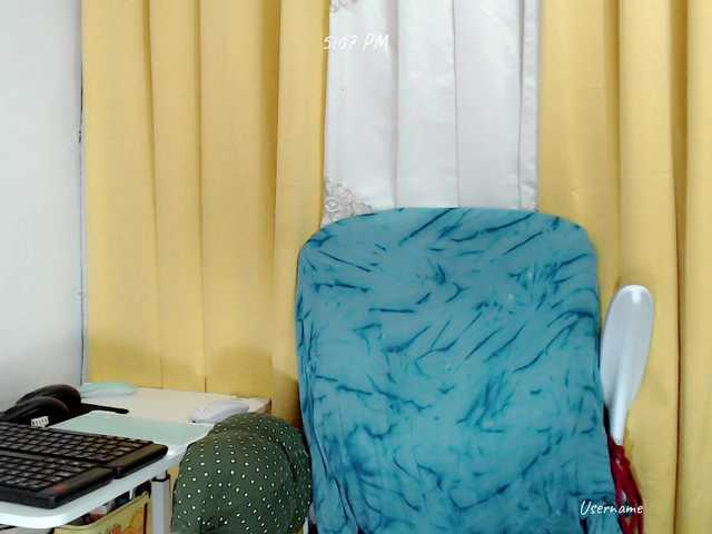 nemayhottits's BongaCams show and profile