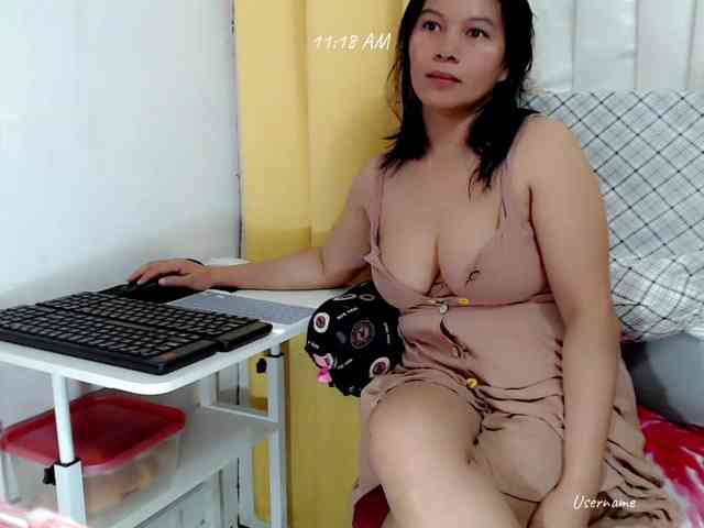 nemayhottits webcam