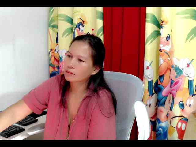 nemayhottits webcam