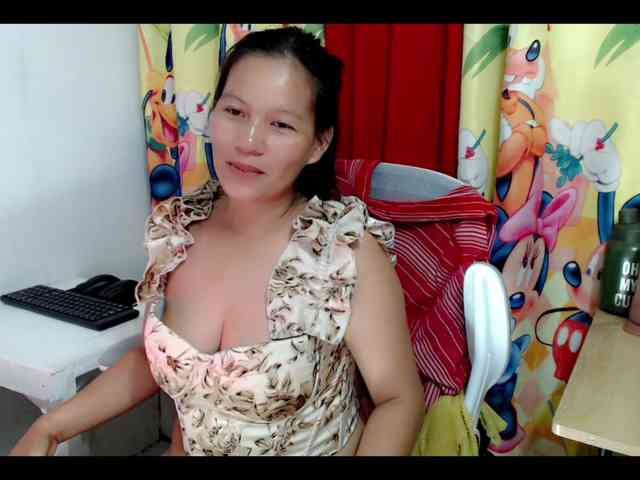 nemayhottits webcam