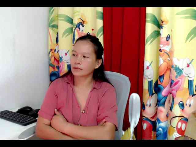 nemayhottits webcam