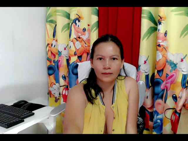 nemayhottits webcam