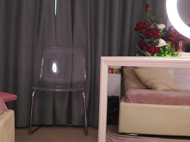 NyrobiNova's BongaCams show and profile