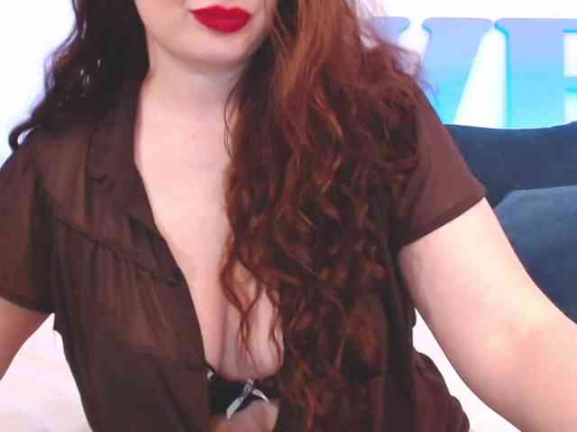 ChloeCaramel webcam