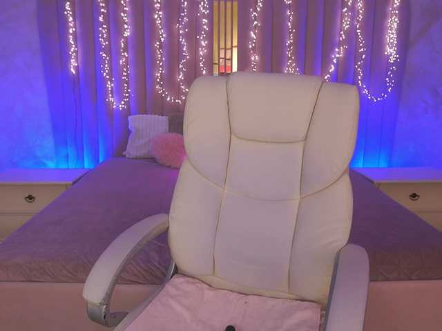 AngelAmaliaa's BongaCams show and profile