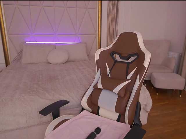 секс на веб с AngelAmaliaa