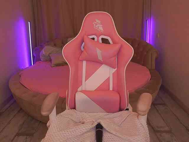AngelAmaliaa webcam