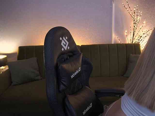 AngelAmaliaa webcam