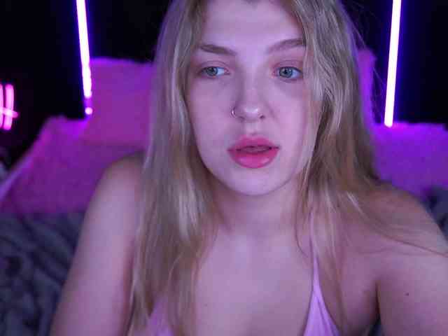 AngelAmaliaa webcam