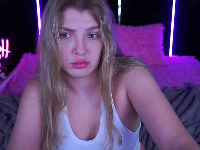 AngelAmaliaa webcam