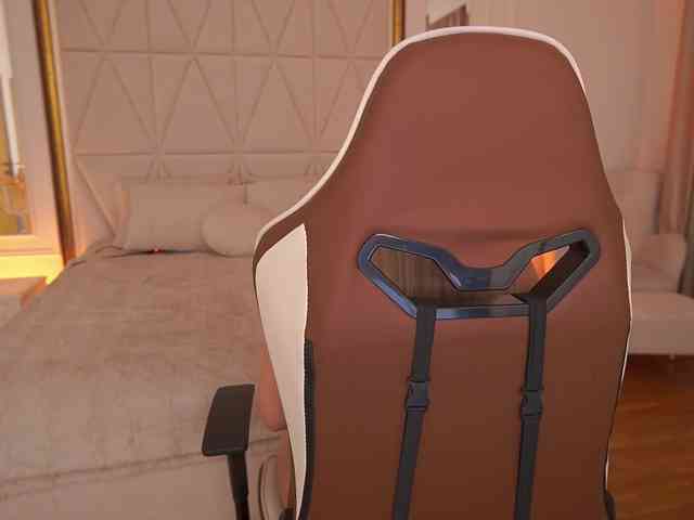 AngelAmaliaa AngelAmaliaa