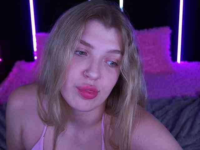 AngelAmaliaa webcam