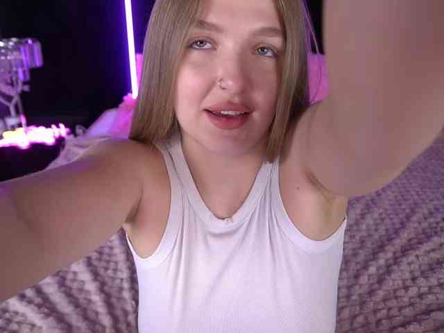 AngelAmaliaa webcam