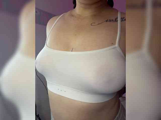 aniafox webcam