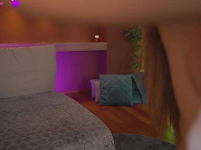 Sex chat gratuit in direct cu JustinneJade pe BongaCams