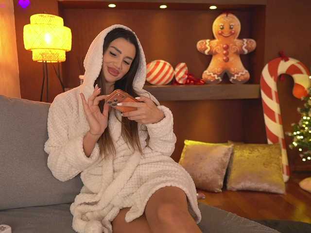 Sex chat gratuit in direct cu JustinneJade pe BongaCams