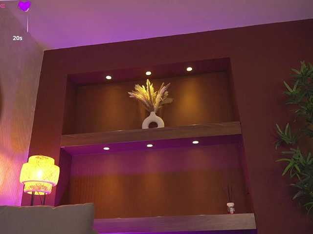 Sex chat gratuit in direct cu JustinneJade pe BongaCams