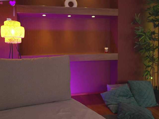 Sex chat gratuit in direct cu JustinneJade pe BongaCams