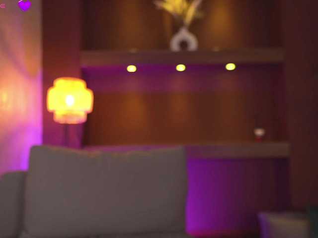 Sex chat gratuit in direct cu JustinneJade pe BongaCams