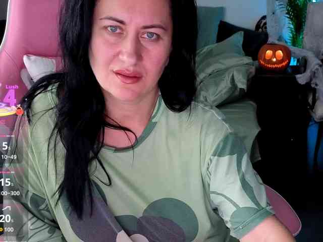 monica-blackk webcam