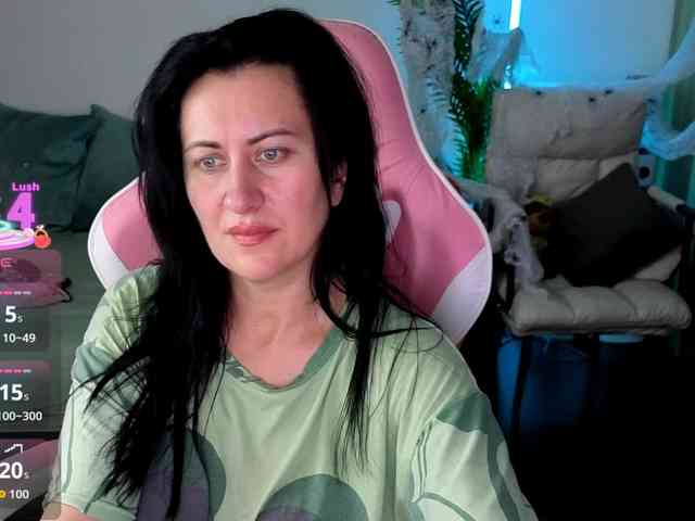 monica-blackk webcam