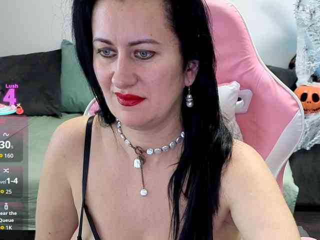 monica-blackk webcam