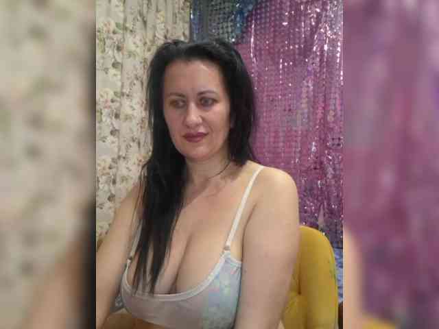 monica-blackk webcam