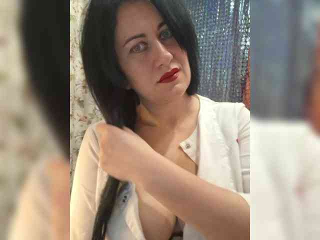 monica-blackk webcam