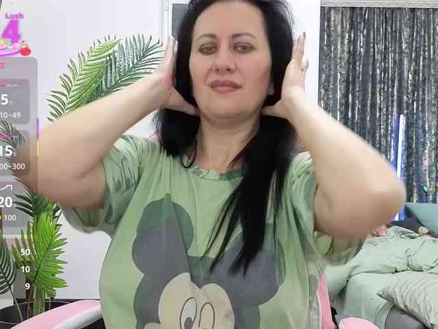 monica-blackk webcam