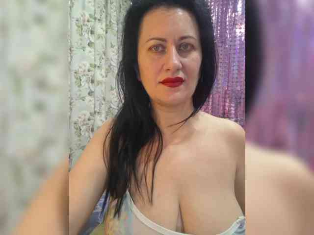 monica-blackk webcam