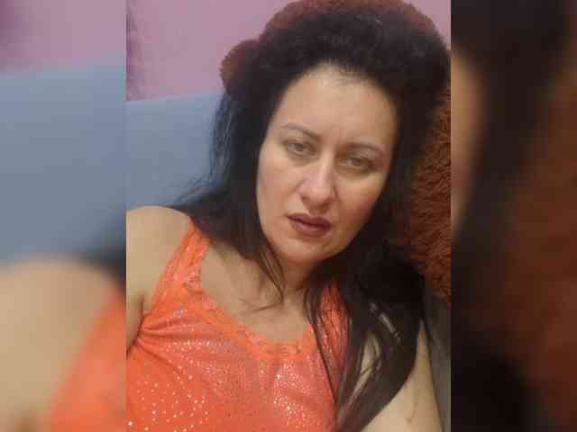 monica-blackk webcam