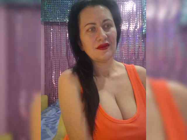 monica-blackk webcam